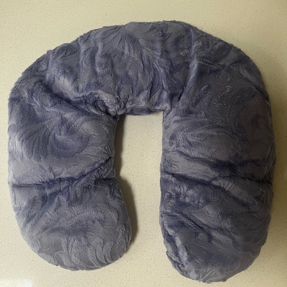 Plush Gray Microwaveable Neck Pillow